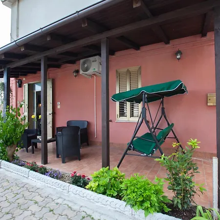 Bed & Breakfast La Casa Di Monica 3*