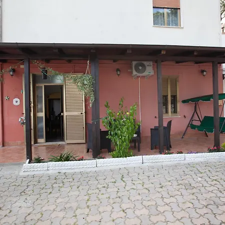 La Casa Di Monica 3* Silvi Paese