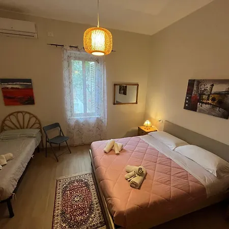 La Casa Di Monica Silvi Paese