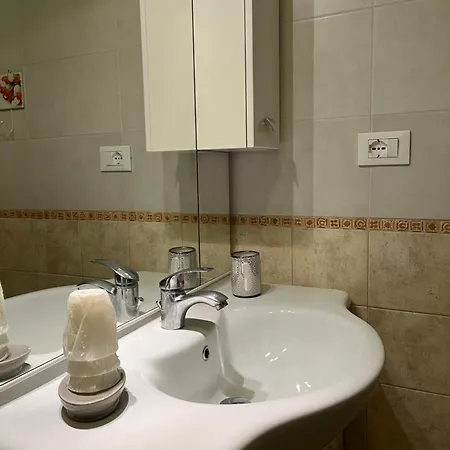 Bed & Breakfast La Casa Di Monica 3*