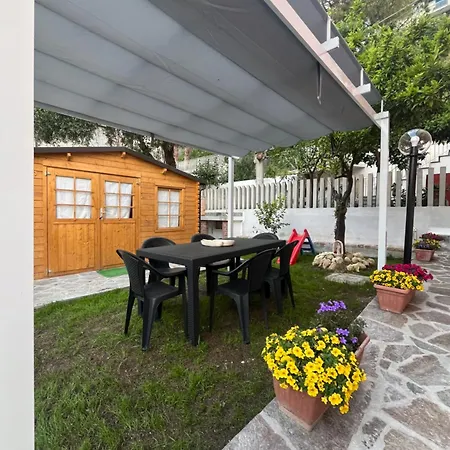 La Casa Di Monica 3*