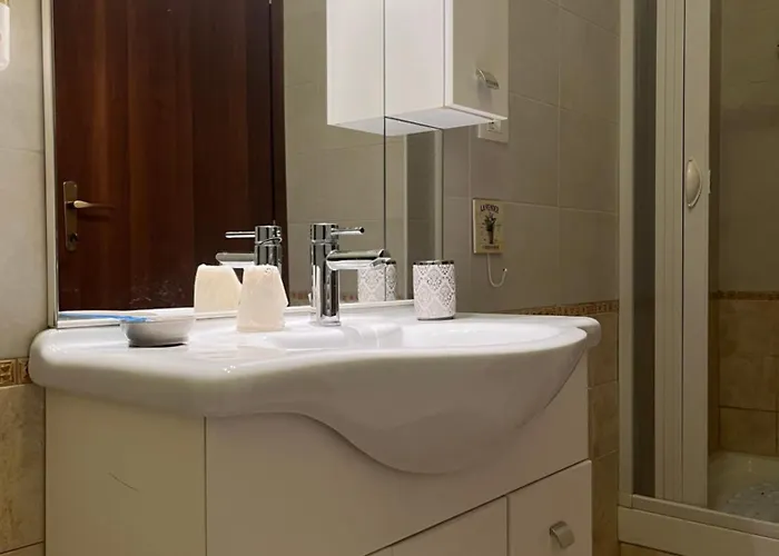 La Casa Di Monica Silvi Paese